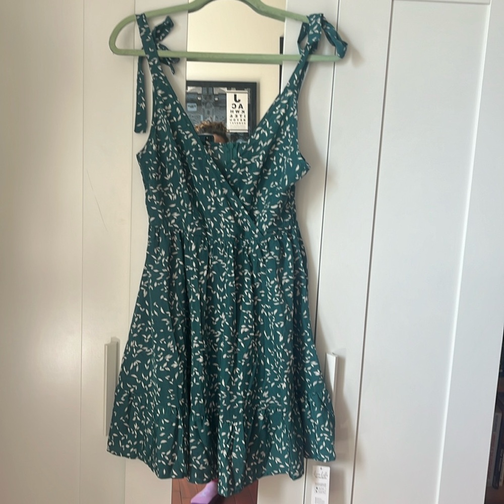 Cupshe NWOT faux wrap tie strap dress